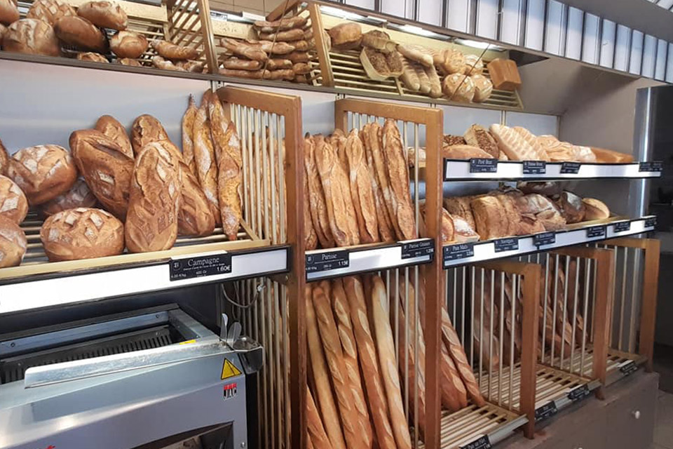 Baguette en boulangerie
